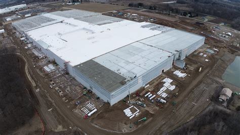 Steel beam work finished on Ultium plant in Lansing