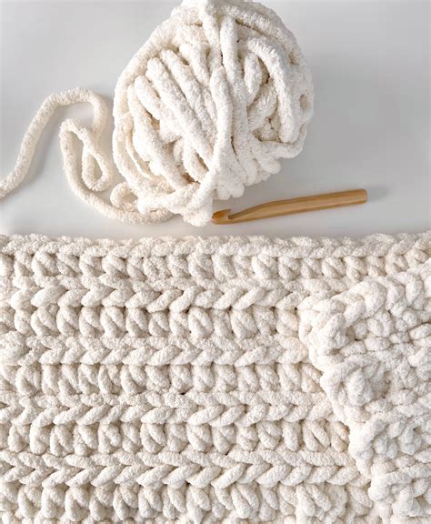 Crochet Blanket Using Chunky Yarn | atelier-yuwa.ciao.jp