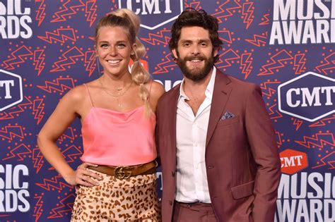 Who is Thomas Rhett's Wife Lauren Akins?