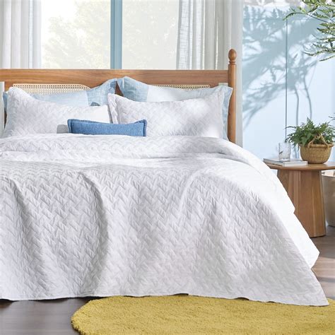 What Size Is A King Single Quilt at Ryder Sturdee blog