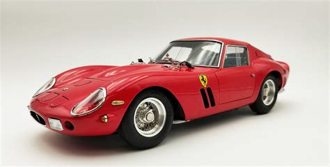 سيارة نموذجية Model Car