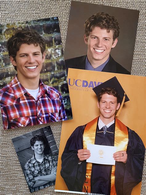 Wes Andyson on Twitter: "much to unpack (but mainly the layered undershirt/plaid shirt combo ...