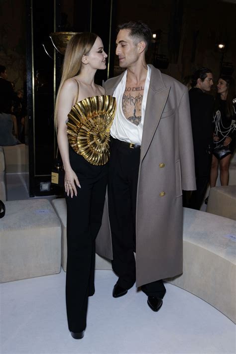 DOVE CAMERON and Damiano David at Balmain Spring/Summer 2025 Runway ...