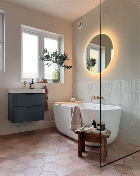 Modern Guest Bathroom Designs