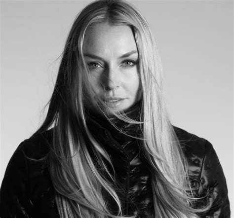 Lindsey Vonn lance une ligne exclusive de vêtements de ski « Vonn ...