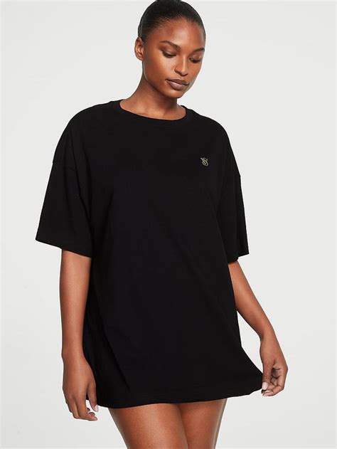 Buy Tour '23 Cotton Oversize T-Shirt Online - Style ID: 1123869668YK ...