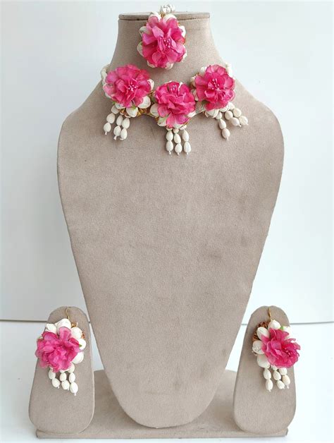 White-Pink Floral Fantasy Jewellery Set for Women for Haldi Mehndi