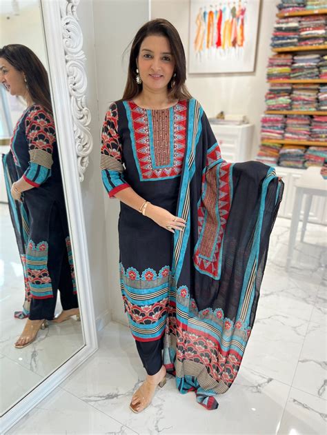 Vraj Dupatta Set – Preetibora