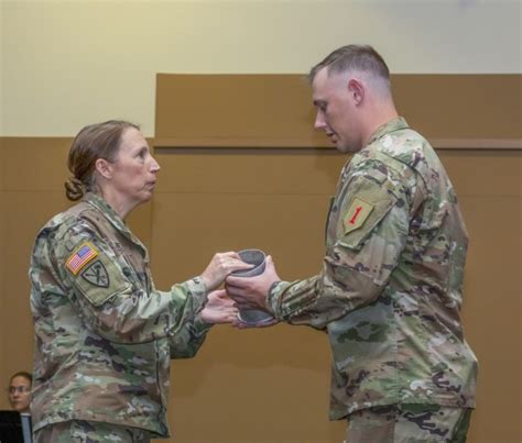 1ID Celebrates Historic Victory With Honors. | Article | The United ...