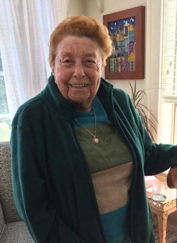 Daily Hampshire Gazette - Obituaries