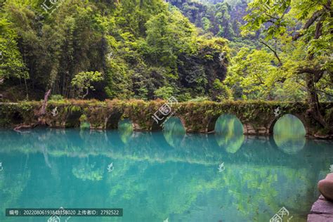 大晴天旅行网 - 山清水秀，景色奇美，休闲养生的绝佳圣地--多彩贵州8日行！