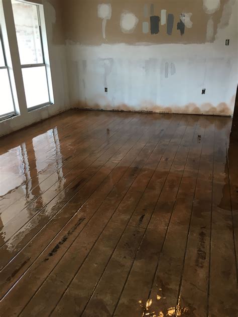 Stained Concrete Concrete Floors That Look Like Wood - Fitzgerald Constance