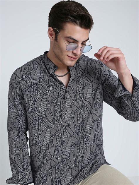 Monochrome Palm Leaf Printed Kurta – Vastrado