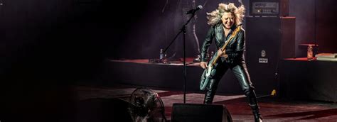 SUZI QUATRO & BAND – The Devil in Me!, Freilichtbühne Burg Wilhelmstein ...