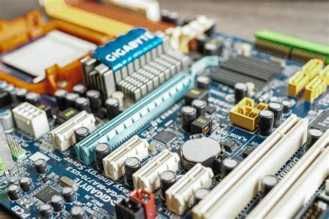 Technology of Computer 的图像结果