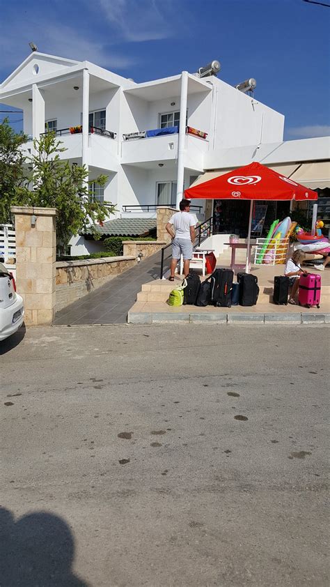 ELVITA BEACH HOTEL (Lardos, Rhodes) - Hotel Reviews, Photos, Rate ...