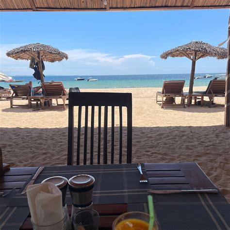 HOTEL GÉRARD ET FRANCINE (Ambatoloaka) - B&B Reviews, Photos, Rate ...