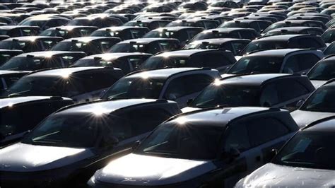 Parliamentary committee bats for subsidy on electric cars under PM E ...