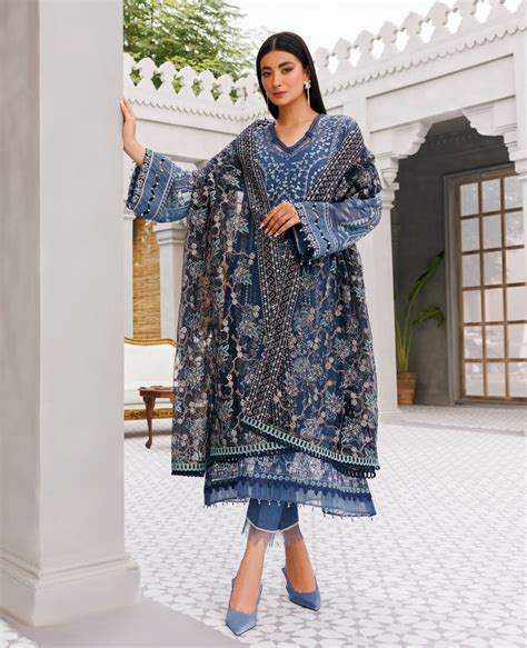 Xenia Hera Luxury Formals – FAYE – YourLibaas