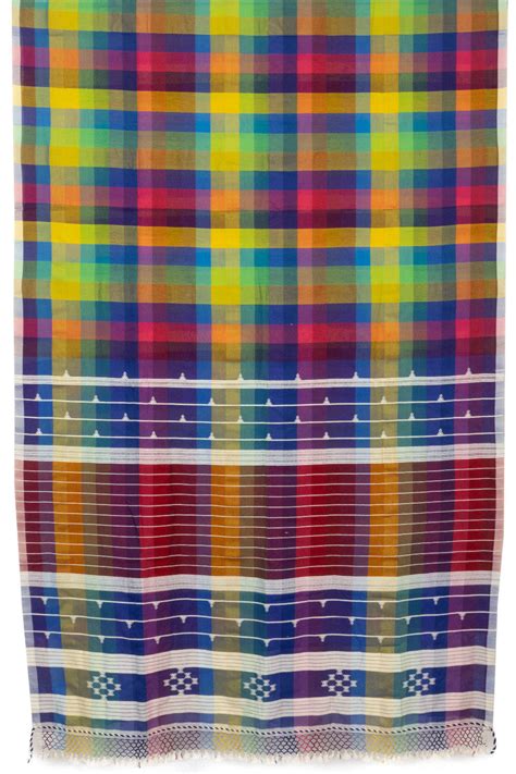 Multicolor Handloom Bhujodi Linen Saree | Avishya.com