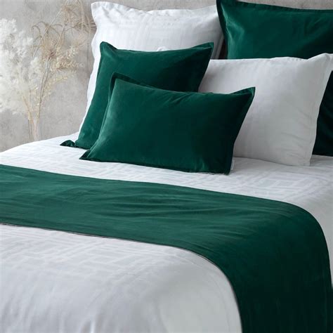 Bed runner materials – Artofit