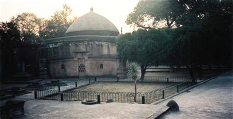 Places to Visit in Barddhaman, Tourist Destinations Bardhaman