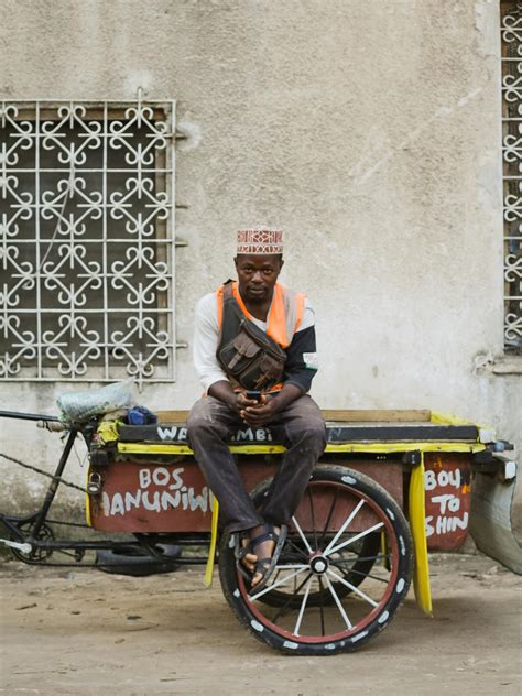 Local Images Download 的图像结果