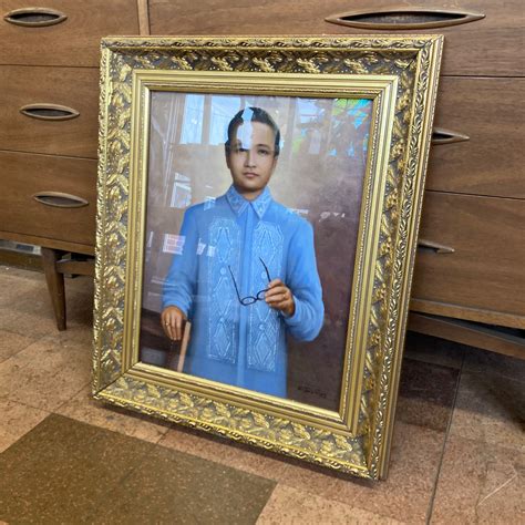 22 1/4 x 26 1/2 Portrait - Ballard Reuse