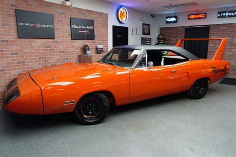 Plymouth Superbird