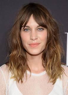 Hairstyle For To Medium Length Hair by Medium Length Hairstyles Hairstyles Hairstyle For To Medium Length Hair