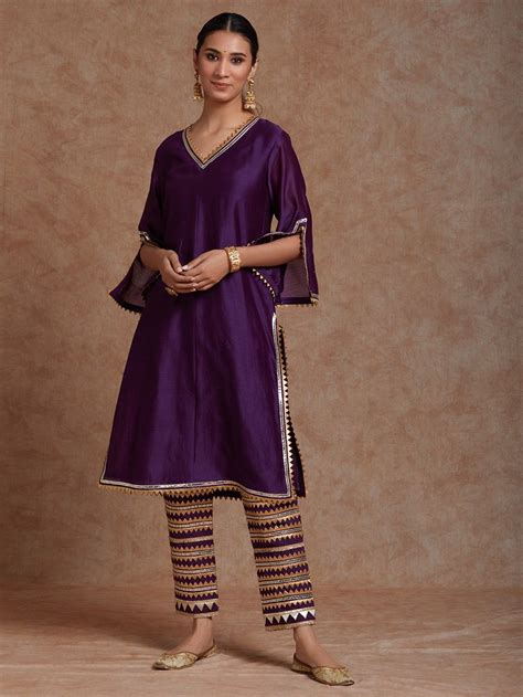 Red Gota Work Chanderi Kurta with Pants- Set of 2