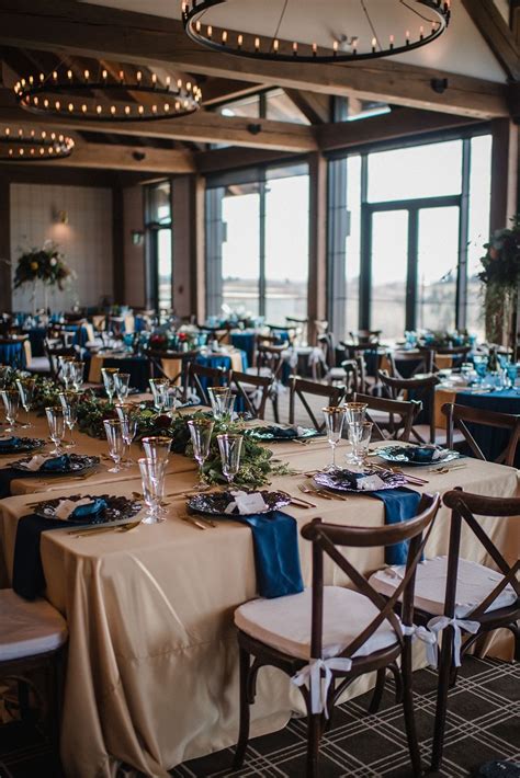 Joyful Bearspaw Golf Course Wedding | Diane Davidson Weddings