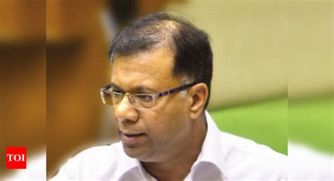 Goa health minister Vishwajit Rane favours testing air travellers for ...