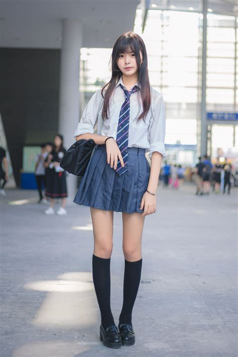 微博 Japanese School Uniform Girl, School Girl Japan, School Uniform ...