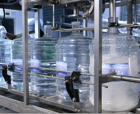 20 LTR 600 JPH Water Jar Rinsing Filling & Capping Machine ...