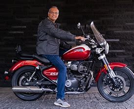 Eicher :: Eicher Motors Limited :: About Us :: Management :: EML Management