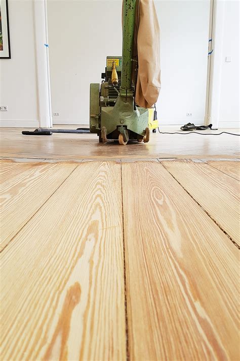 Can You Use A Floor Buffer To Sand Wood Floors | Viewfloor.co