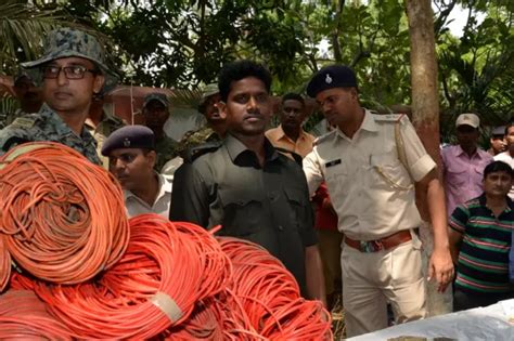 Dreaded Maoist Leader Kundan Pahan Surrenders In Ranchi, Says 'Wasted ...