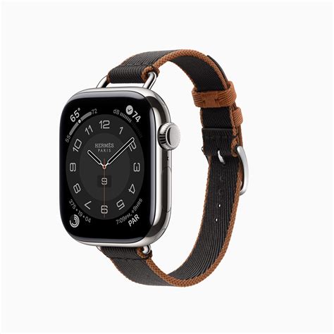 Introducing Apple Watch Series 10 - Apple (IN)