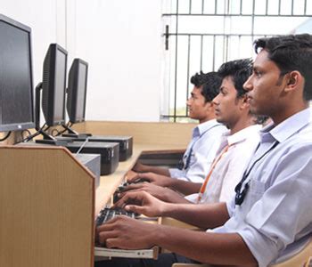 Computer Lab Training 的图像结果