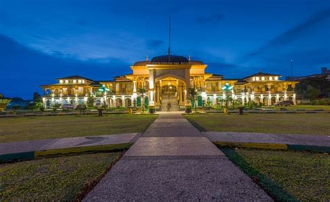 tempat wisata di vietnam