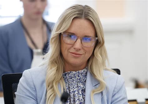 New Zealand MP shows nude photo of himself in Parliament ...