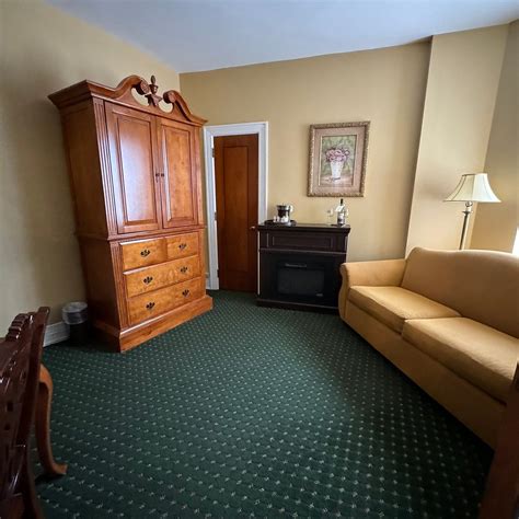 THE MIMSLYN INN (Luray) - Hotel Reviews, Photos, Rate Comparison ...