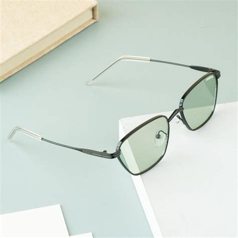 Sunglassic Andreas Black Green Square Sunglasses - Medium