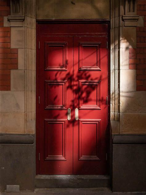 Creative And Inviting Ways To Paint Your Doors | Goodhomes.co.in