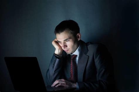 Unpaid interns: Working without a paycheck causes economic hardship ...