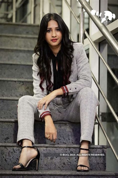 Meet the good-looking Manvitha Kamath- The Etimes Photogallery Page 6