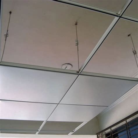 T Grid Suspended Ceiling Trader - Wholesaler / Distributor from New Delhi