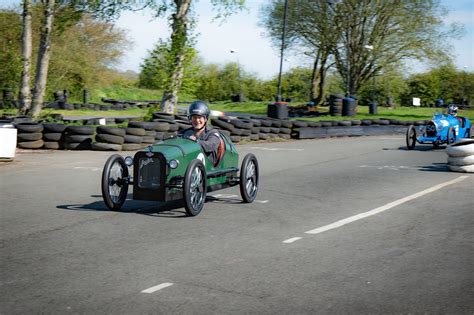 Cyclekart Building 的图像结果