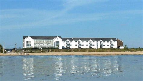 QUALITY HOTEL & LEISURE CENTER YOUGHAL - Hotel Reviews & Photos ...